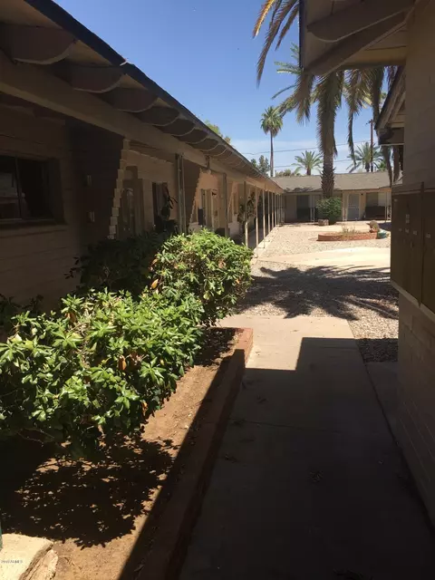 302 W Medlock Dr, Phoenix, AZ 85013 photo 42