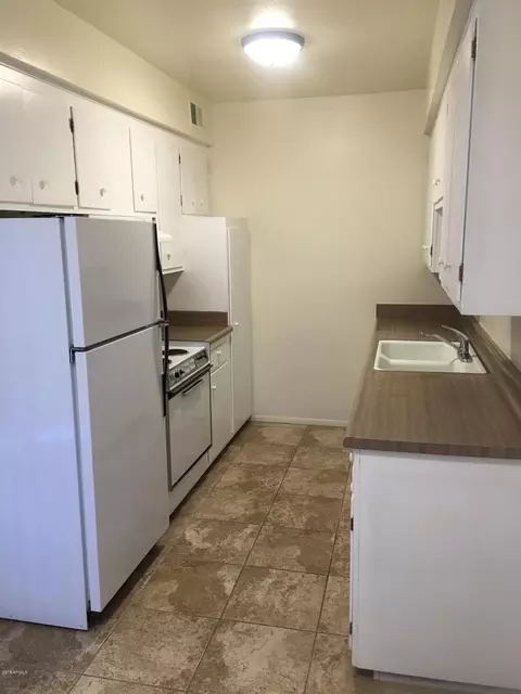 302 W Medlock Dr, Phoenix, AZ 85013 photo 25