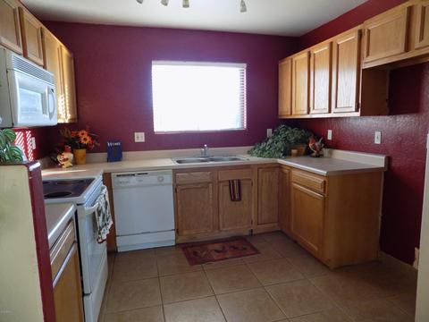 660 W Patton Ave, Coolidge, AZ 85128 photo 2