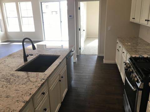 10057 E Nopal Ave, Mesa, AZ 85209 photo 4