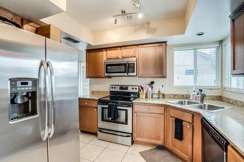3862 E Whitney Ln, Phoenix, AZ 85032 photo 2