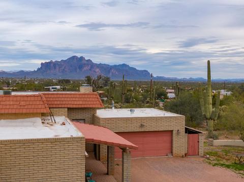 3070 W Whiteley St, Apache Junction, AZ 85120 photo 2