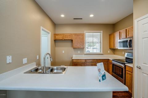 10117 E Keats Ave, Mesa, AZ 85209 photo 4