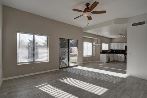 4239 E Tether Trl, Phoenix, AZ 85050 photo 8