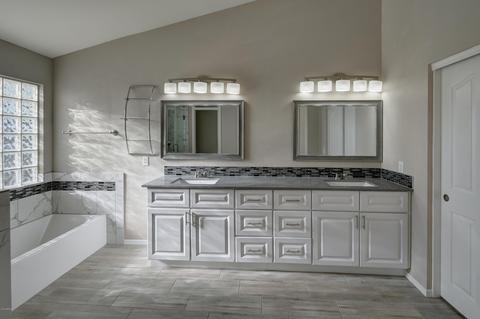 4239 E Tether Trl, Phoenix, AZ 85050 photo 13