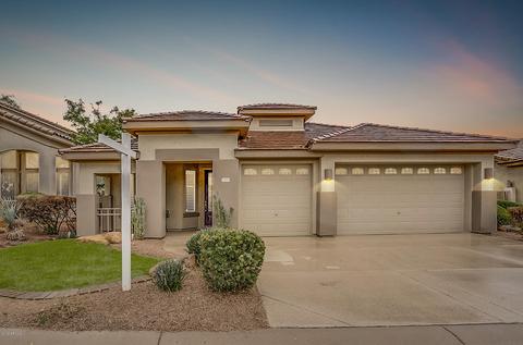 7355 E Nance St, Mesa, AZ 85207 photo 2
