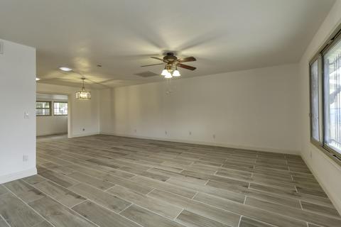 5752 N 42nd Ave, Phoenix, AZ 85019 photo 7