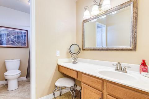 449 E Meadows Ln, Gilbert, AZ 85234 photo 8
