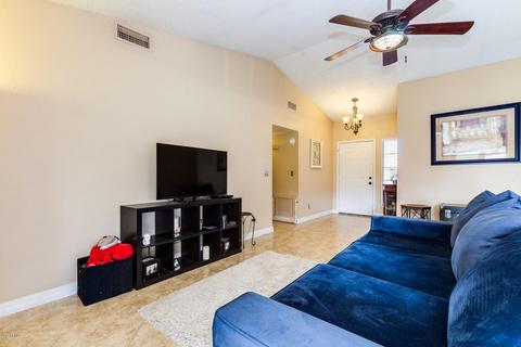 449 E Meadows Ln, Gilbert, AZ 85234 photo 4