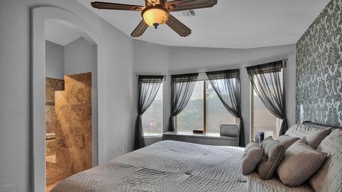 445 E Cantebria Dr, Gilbert, AZ 85296 photo 23