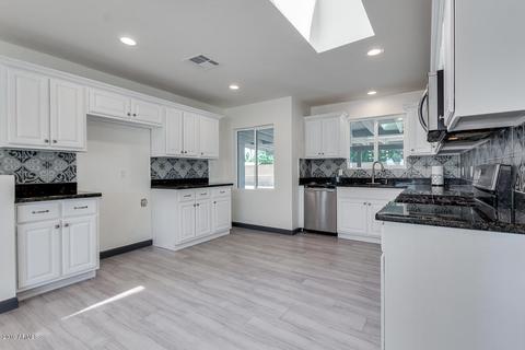 4501 N 18th Dr, Phoenix, AZ 85015 photo 9