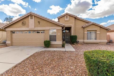 2263 E Amber Ln, Gilbert, AZ 85296 photo 1