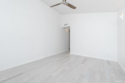 5521 Earll Dr, Phoenix, AZ 85018 photo 13