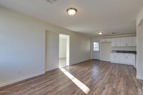 1911 E Sunland Ave, Phoenix, AZ 85040 photo 4