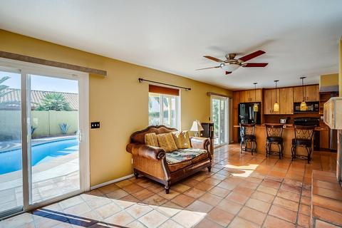 1239 E Michelle Dr, Phoenix, AZ 85022 photo 15
