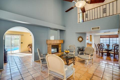1239 E Michelle Dr, Phoenix, AZ 85022 photo 8