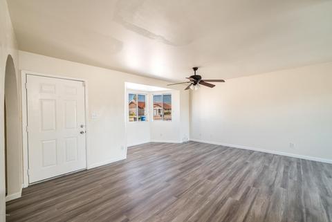 239 W Utopia Rd, Phoenix, AZ 85027 photo 11