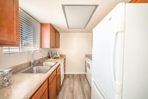 239 W Utopia Rd, Phoenix, AZ 85027 photo 5