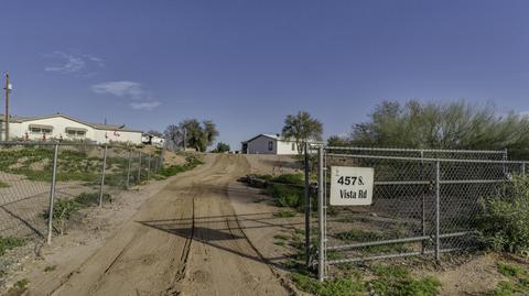 457 S Vista Rd, Apache Junction, AZ 85119 photo 2