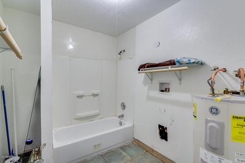 7601 W Wolf St, Phoenix, AZ 85033 photo 30