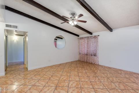 7601 W Wolf St, Phoenix, AZ 85033 photo 10