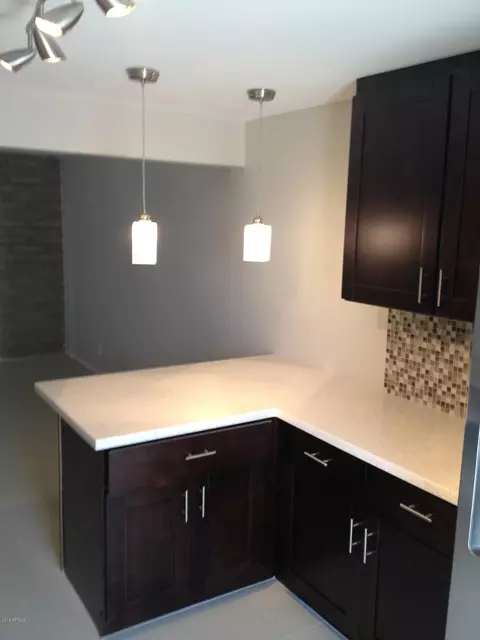 4355 N 36th Pl, Phoenix, AZ 85018 photo 8