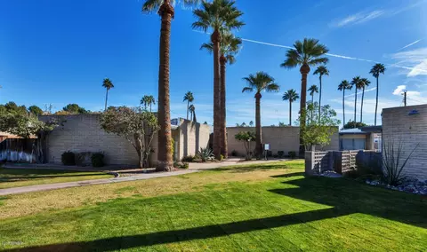 4355 N 36th Pl, Phoenix, AZ 85018 photo 5