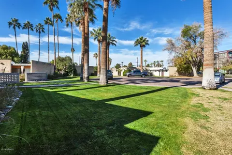 4355 N 36th Pl, Phoenix, AZ 85018 photo 13