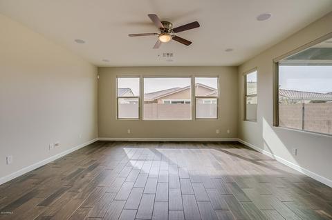 10557 E Kinetic Dr, Mesa, AZ 85212 photo 3