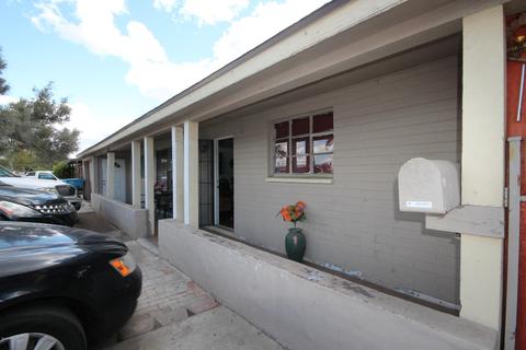 2831 W Camelback Rd, Phoenix, AZ 85017 photo 1