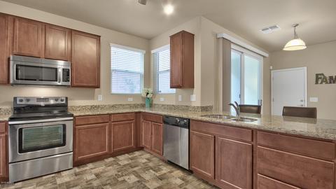 3839 Edna Dr, Gilbert, AZ 85296 photo 5