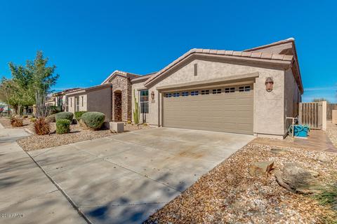 4194 E Carob Dr, Gilbert, AZ 85298 photo 3