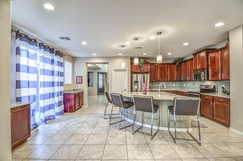 3915 E Mesquite St, Gilbert, AZ 85296 photo 17
