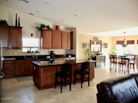 2518 E Rustling Oaks Ln, Phoenix, AZ 85024 photo 9