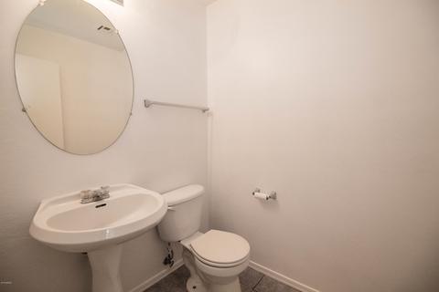 7002 S 41st Dr, Phoenix, AZ 85041 photo 15