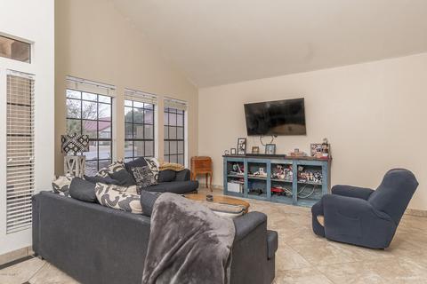 1817 E Behrend Dr, Phoenix, AZ 85024 photo 3