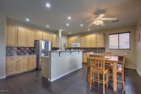 3511 E Michelle Way, Gilbert, AZ 85234 photo 4