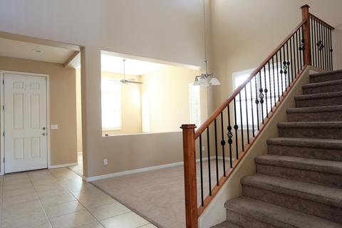 1442 E Bluebird Dr, Gilbert, AZ 85297 photo 2