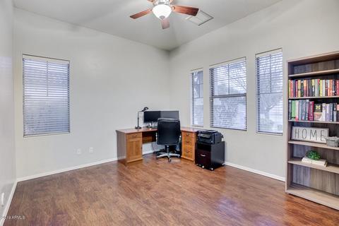 4847 S Summit Ct, Gilbert, AZ 85298 photo 8