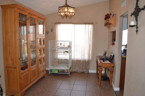 1614 E Vineyard Rd, Phoenix, AZ 85042 photo 6