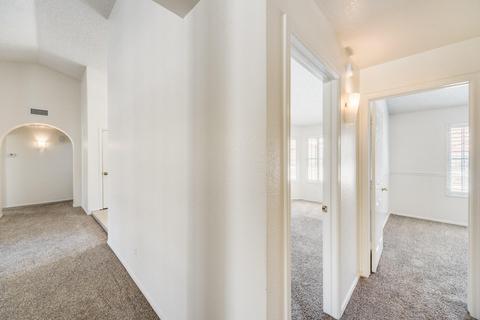 1346 E Brentrup Dr, Tempe, AZ 85283 photo 18