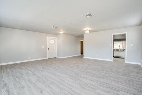 5121 E Tamblo Dr, Phoenix, AZ 85044 photo 12