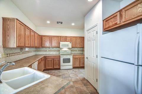4056 E Jude Ln, Gilbert, AZ 85298 photo 9
