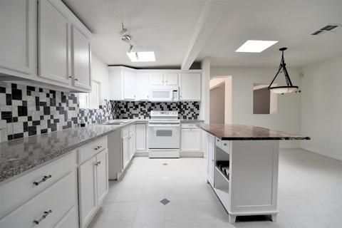 3522 E Polk St, Phoenix, AZ 85008 photo 2
