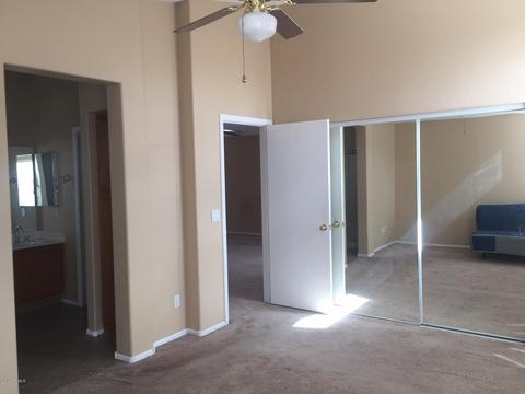 4735 E Mountain Sage Dr, Phoenix, AZ 85044 photo 9