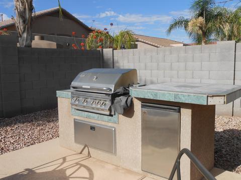 827 E Cedar Dr, Chandler, AZ 85249 photo 4
