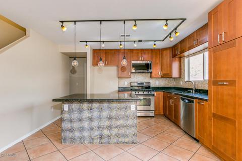 2274 E Peach Tree Dr, Chandler, AZ 85249 photo 3