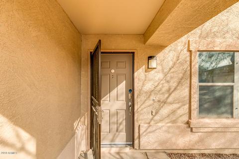 2274 E Peach Tree Dr, Chandler, AZ 85249 photo 2
