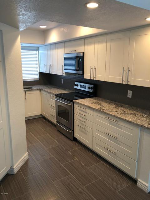 3235 E Camelback Rd #214, Phoenix, AZ 85018 photo 15