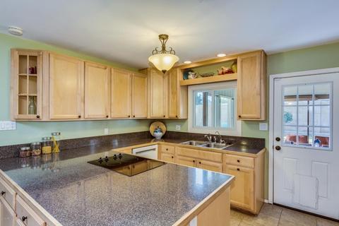 2701 E Turquoise Dr, Phoenix, AZ 85028 photo 14